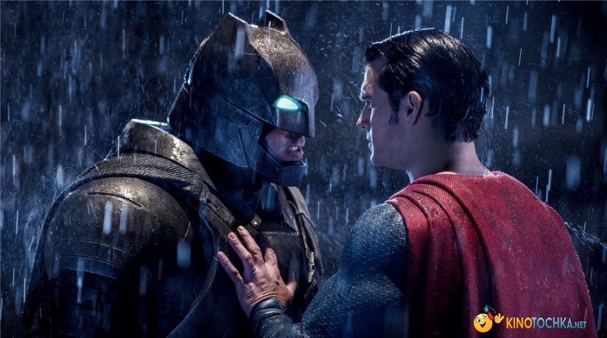 Джереми Айронс поддерживает мнение критиков про "Бэтмена против Супермена"